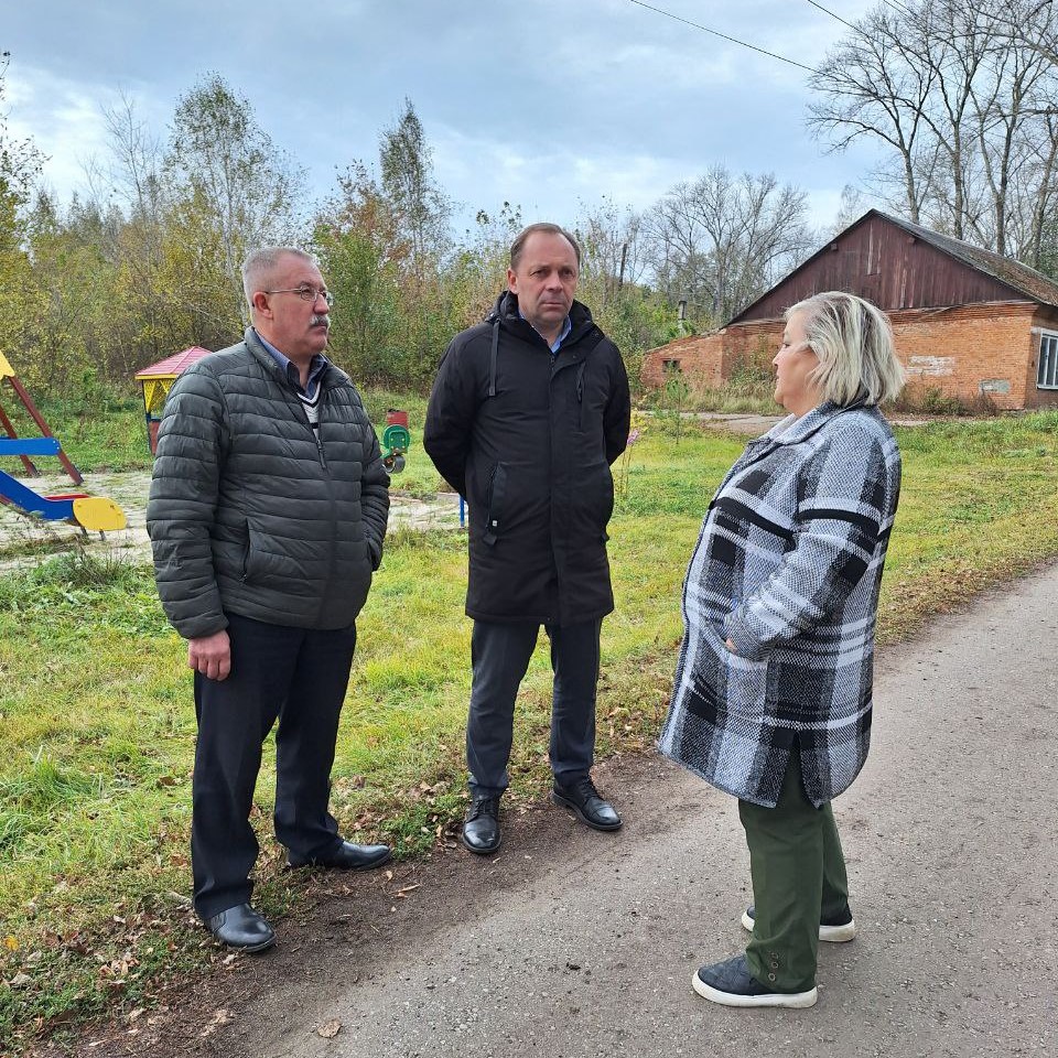 Ремонт уличного освещения в п. Казановка..