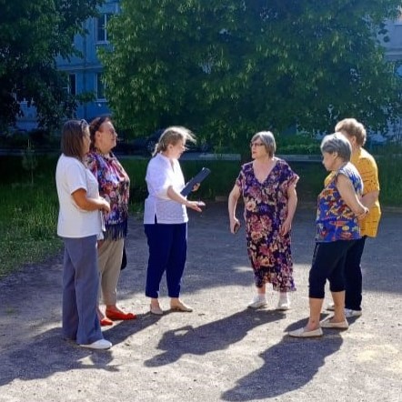 Встреча руководителя ТОС «Микрорайон «КРЭМЗ» – победителя конкурса инициативных проектов с представителем ассоциации «СМО Тульской области.